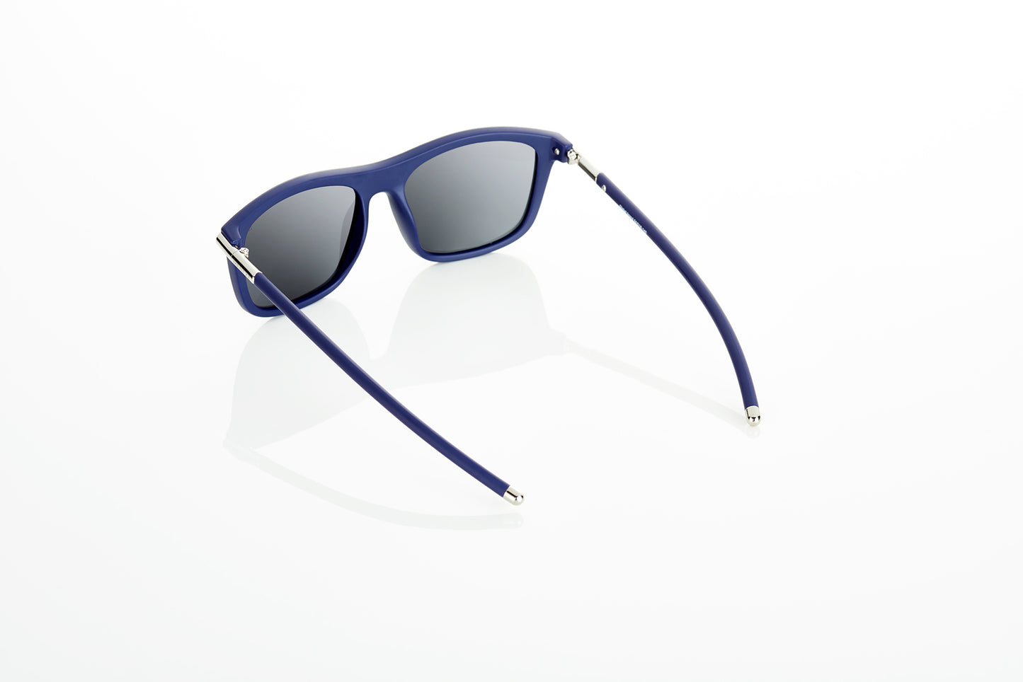 Luxury sunglasses for men and women blue